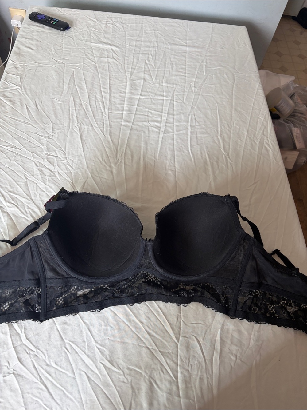 Lace Black Adore Me Bra - Picture 3 of 6